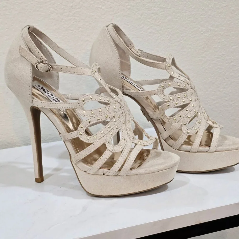Jennifer Lopez ✦ Nude Suede Studded Cutout Platform Heels ✦ Ankle Strap 6 - Picture 9 of 12